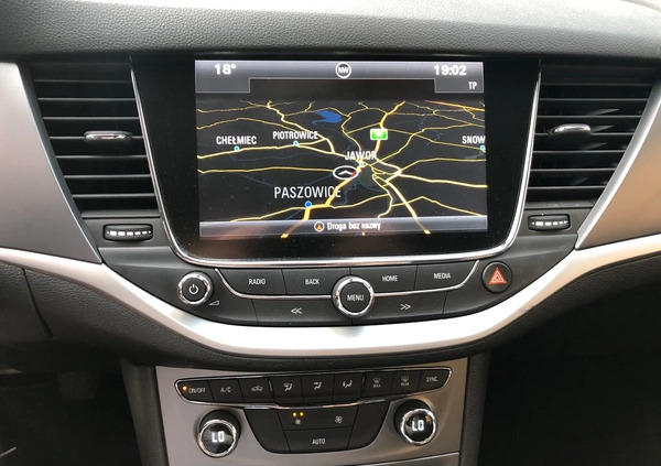 Opel Astra cena 45000 przebieg: 145000, rok produkcji 2018 z Jawor małe 497